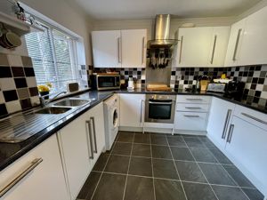 Photo 9- click for photo gallery